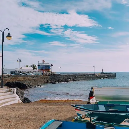 Precioso Junto Al Mar. * Arrieta (Lanzarote)