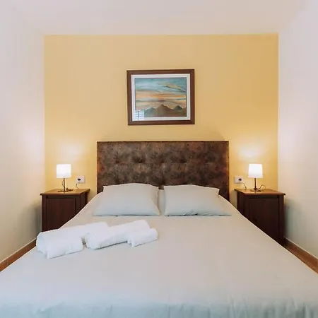 Daire Precioso Junto Al Mar. *