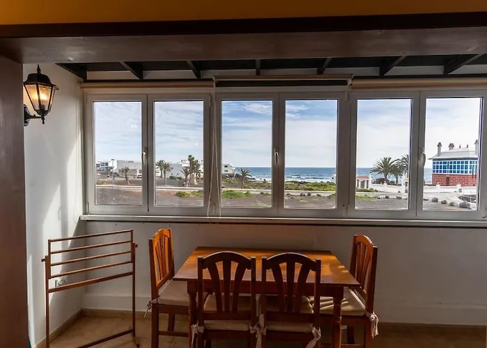 Precioso Junto Al Mar. 阿列塔